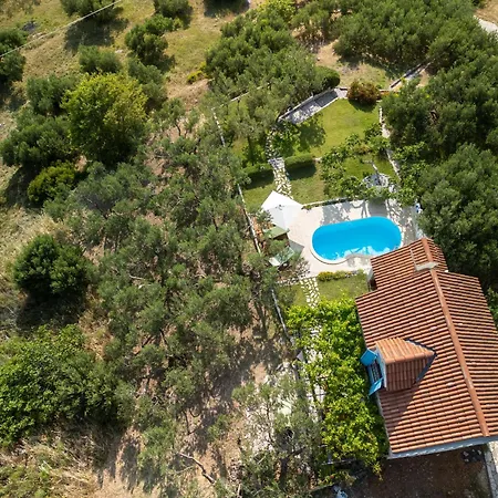 Ela Макарска